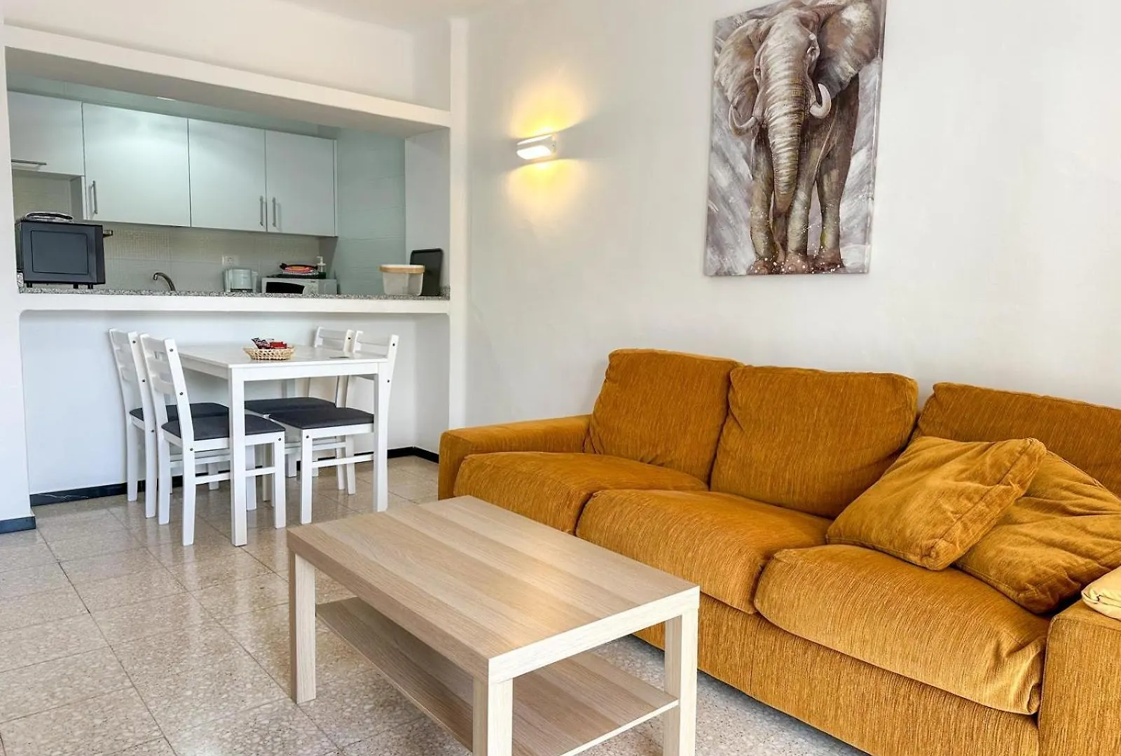Villa Blanca Nudist Place Чарко-дель-Пало