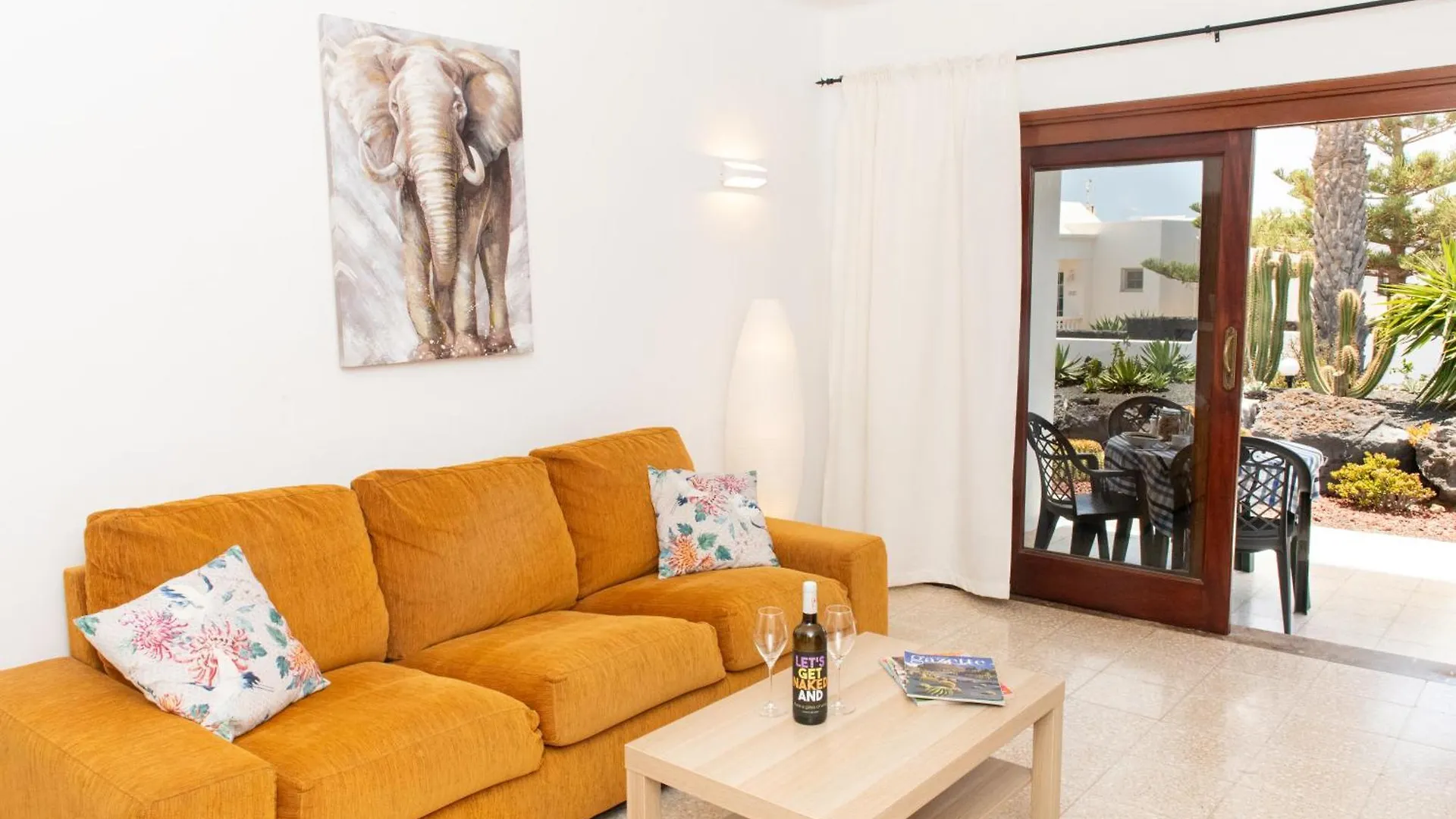 Villa Blanca Nudist Place Чарко-дель-Пало 0*,